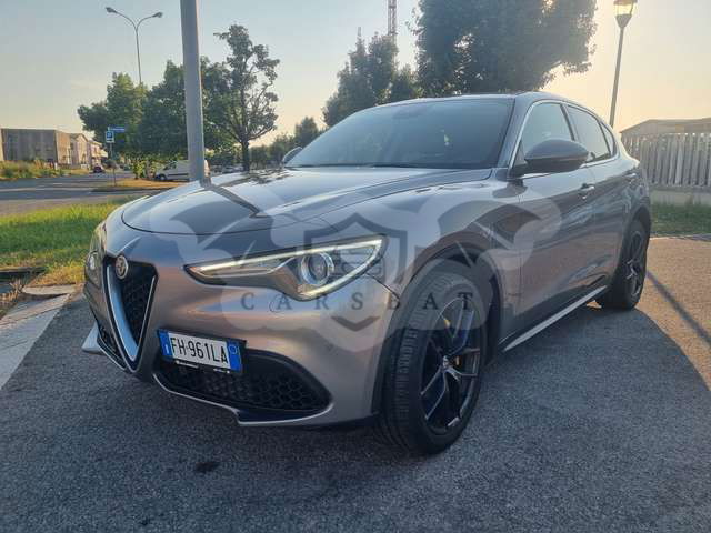 Alfa Romeo Stelvio 2017