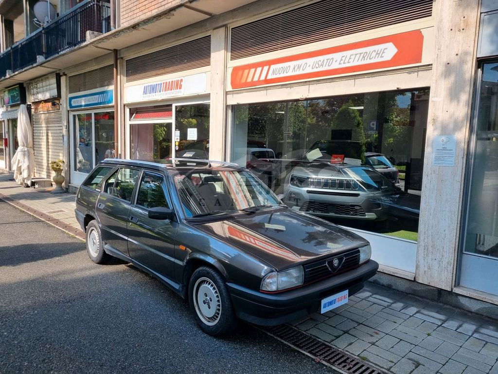 Alfa Romeo 33 1989