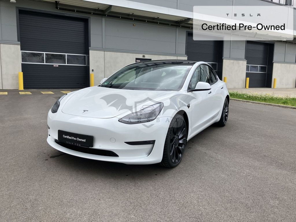 Tesla Model 3 2021