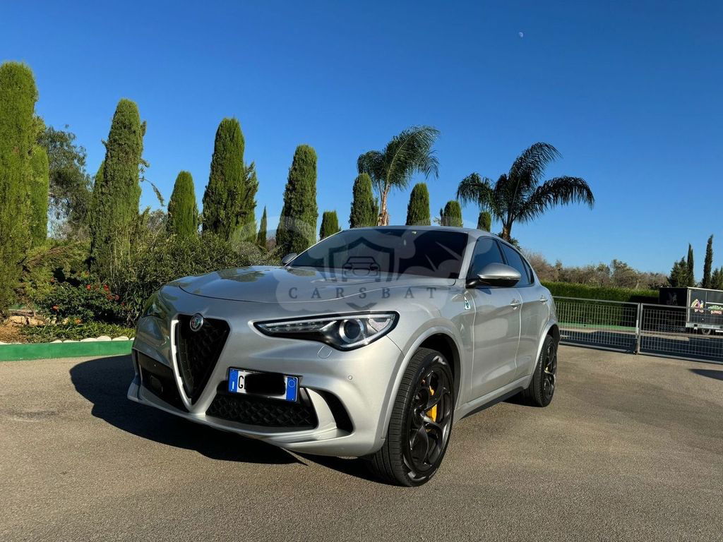 Alfa Romeo Stelvio 2021