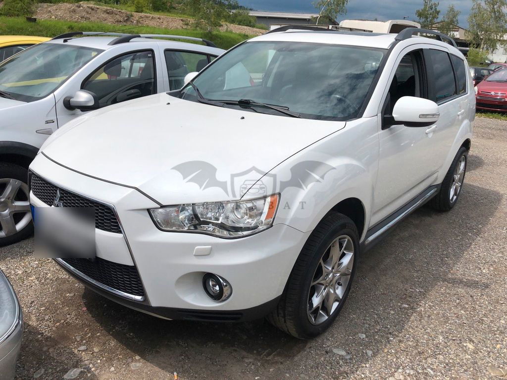 Mitsubishi Outlander 2011