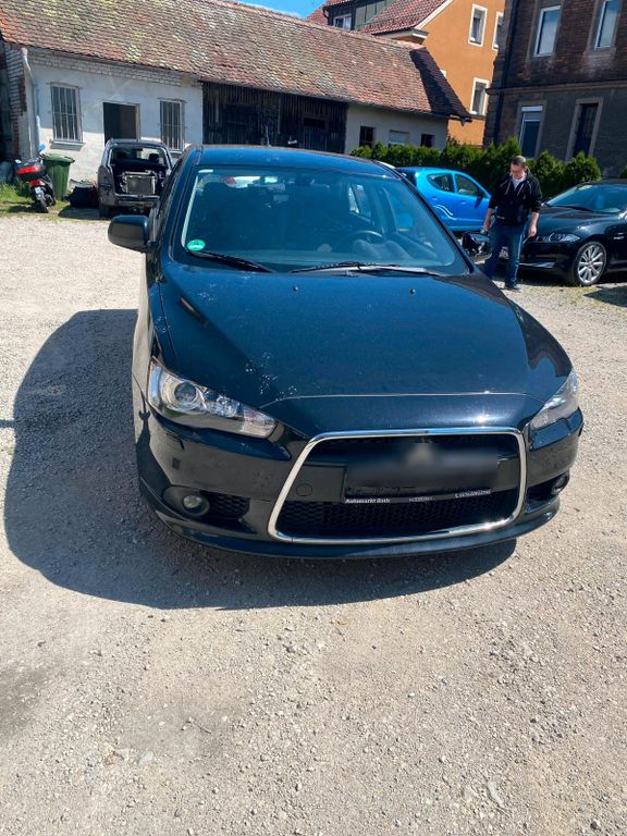 Mitsubishi Lancer 2012
