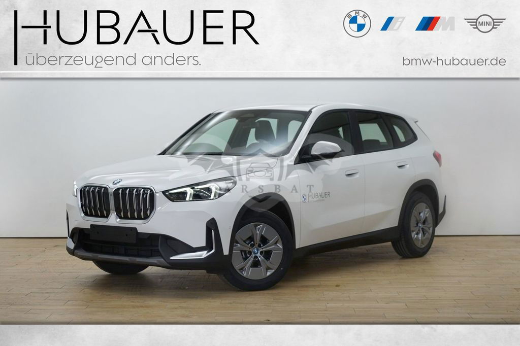 BMW iX1 2023