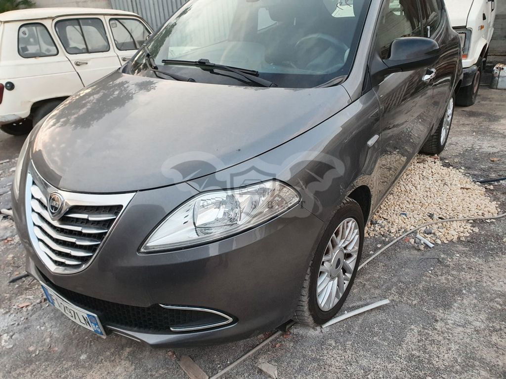 Lancia Ypsilon 2015