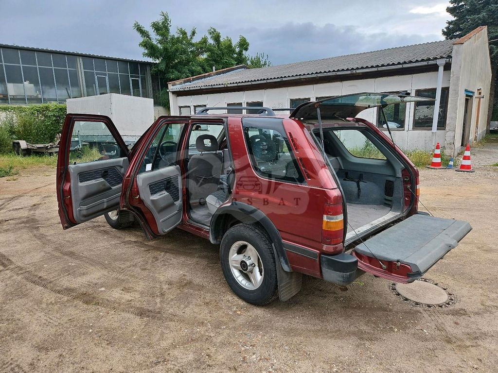 Opel Frontera 1992
