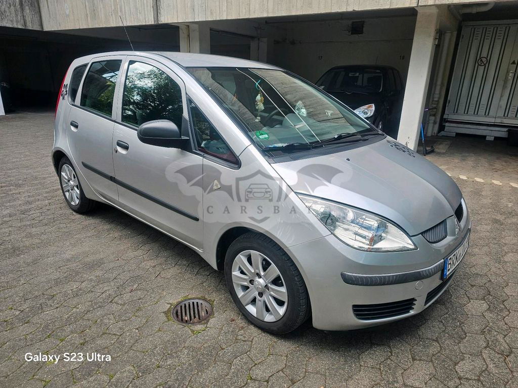 Mitsubishi Colt 2004
