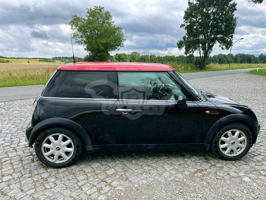 Mini One 2004