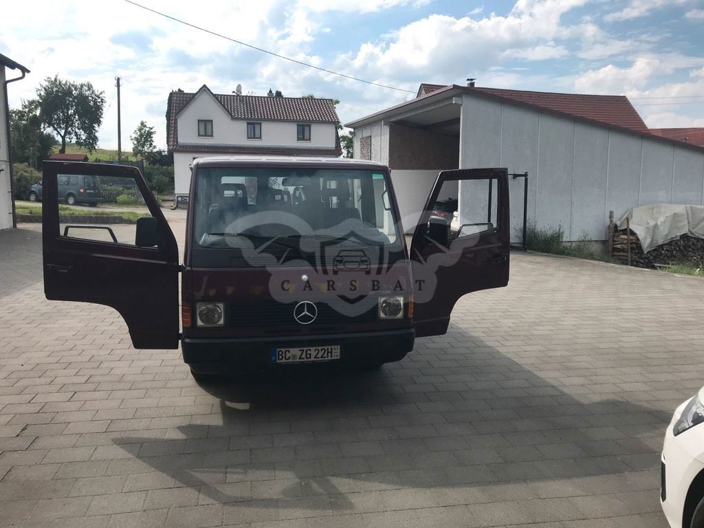 Mercedes-Benz MB 100 1989