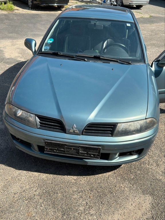 Mitsubishi Carisma 2004