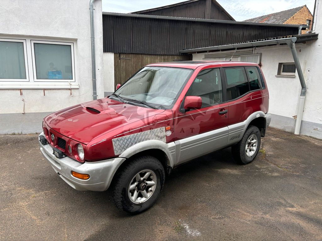 Nissan Terrano 1999