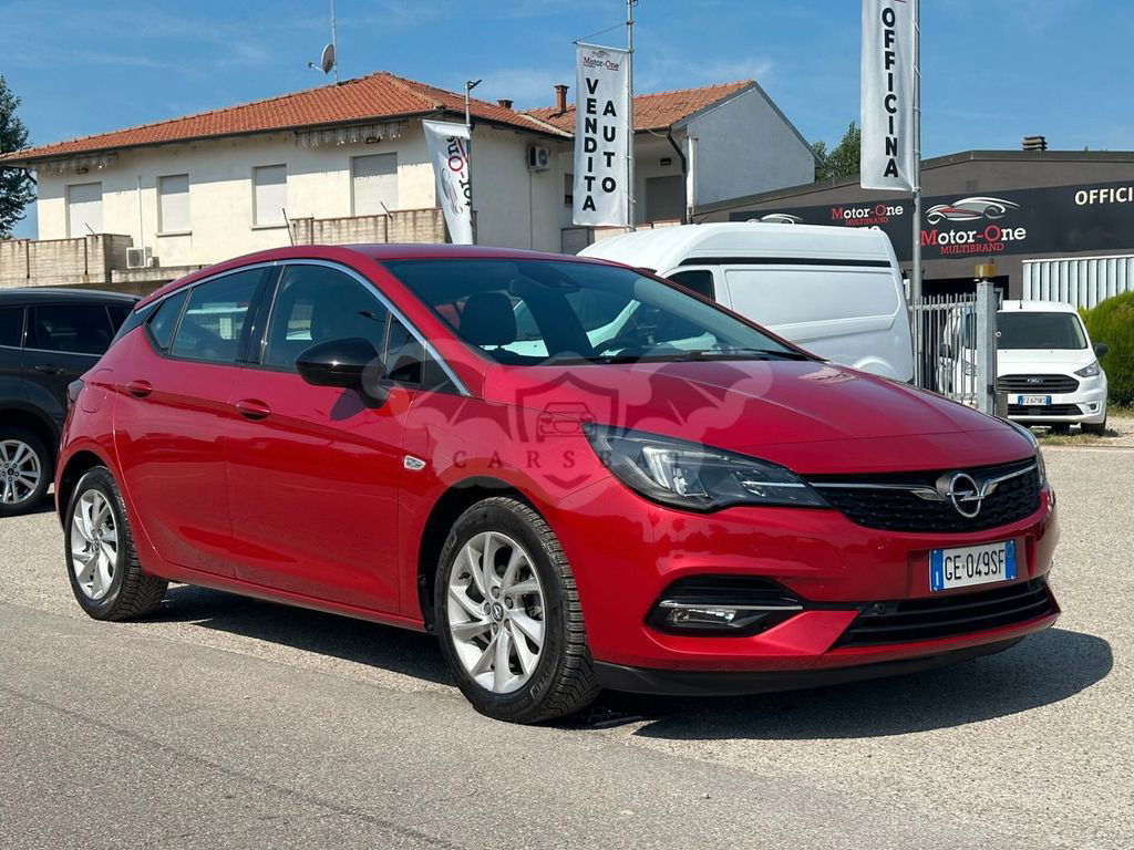 Opel Astra 2021