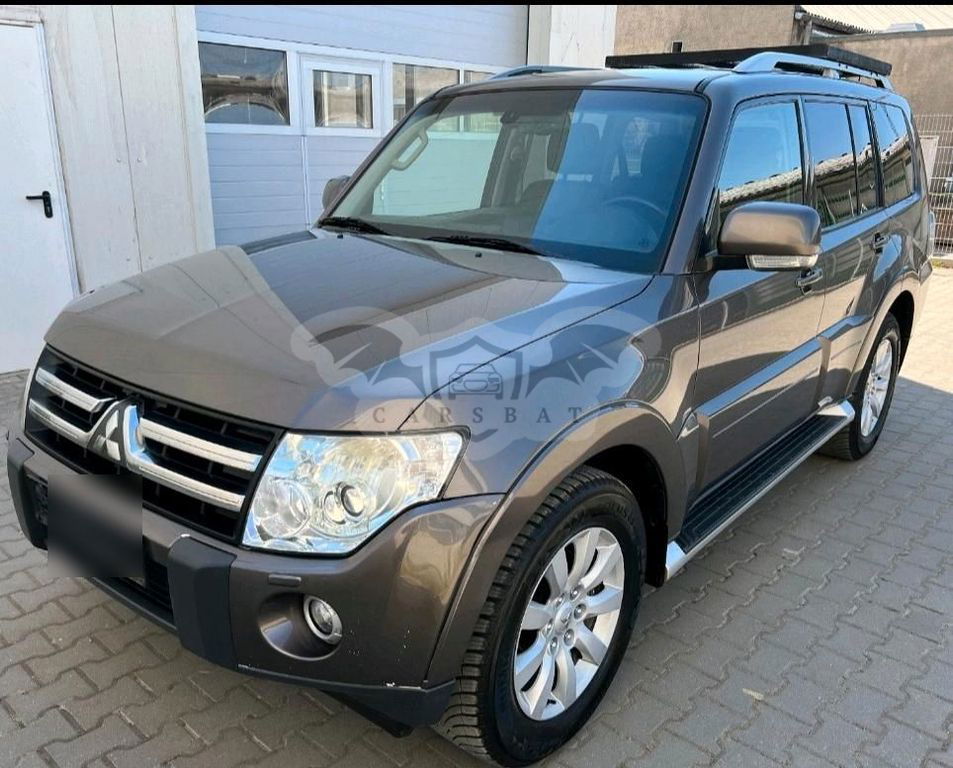 Mitsubishi Pajero 2011