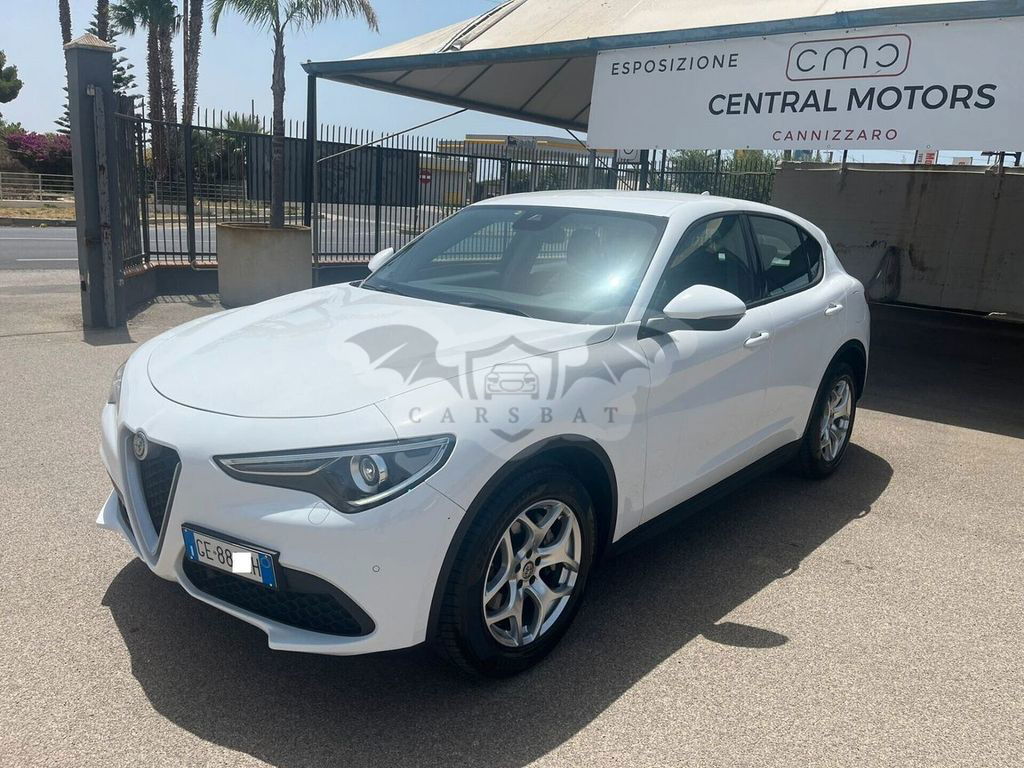 Alfa Romeo Stelvio 2021