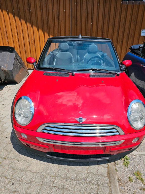 Mini Cabrio 2004