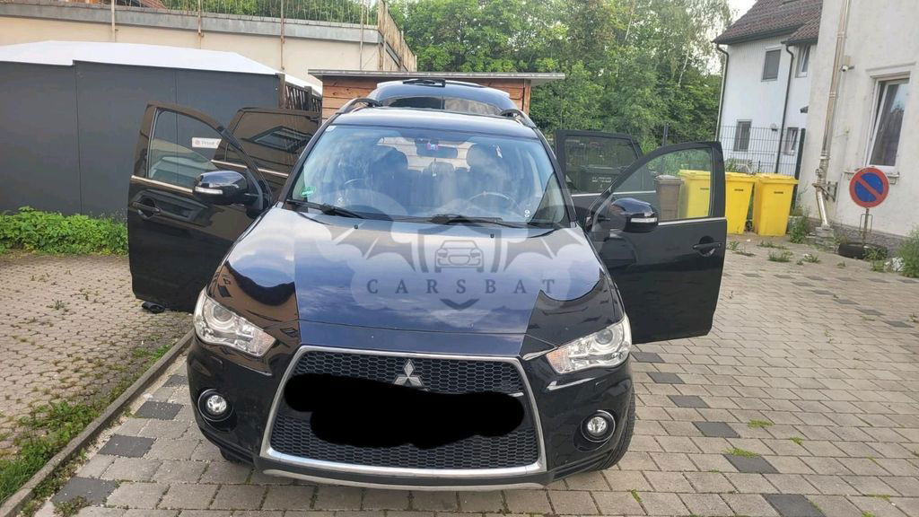 Mitsubishi Outlander 2011