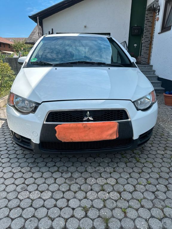 Mitsubishi Colt 2011
