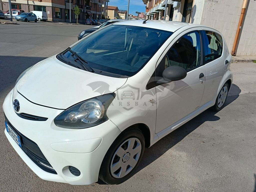 Toyota Aygo X 2012