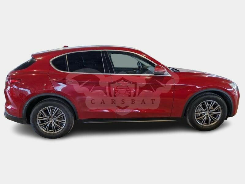 Alfa Romeo Stelvio 2017