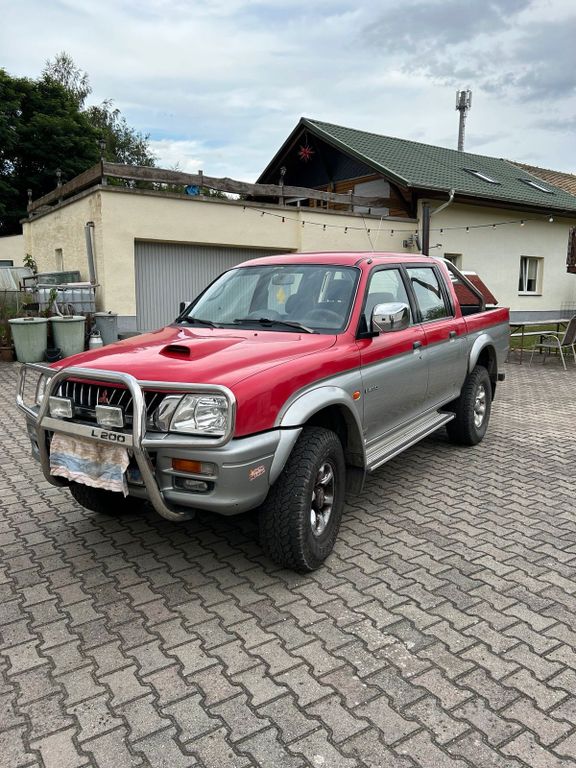 Mitsubishi L200 1999
