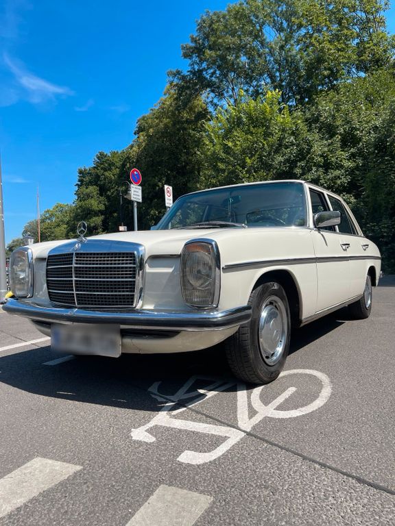 Mercedes-Benz V 200 1972
