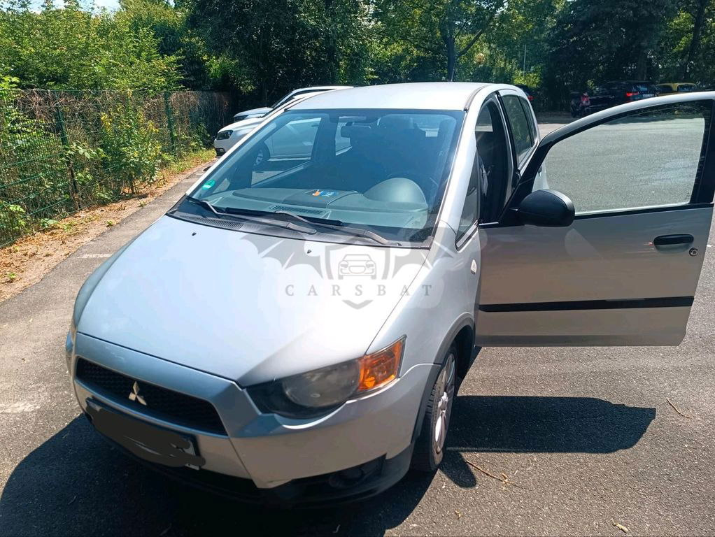 Mitsubishi Colt 2010