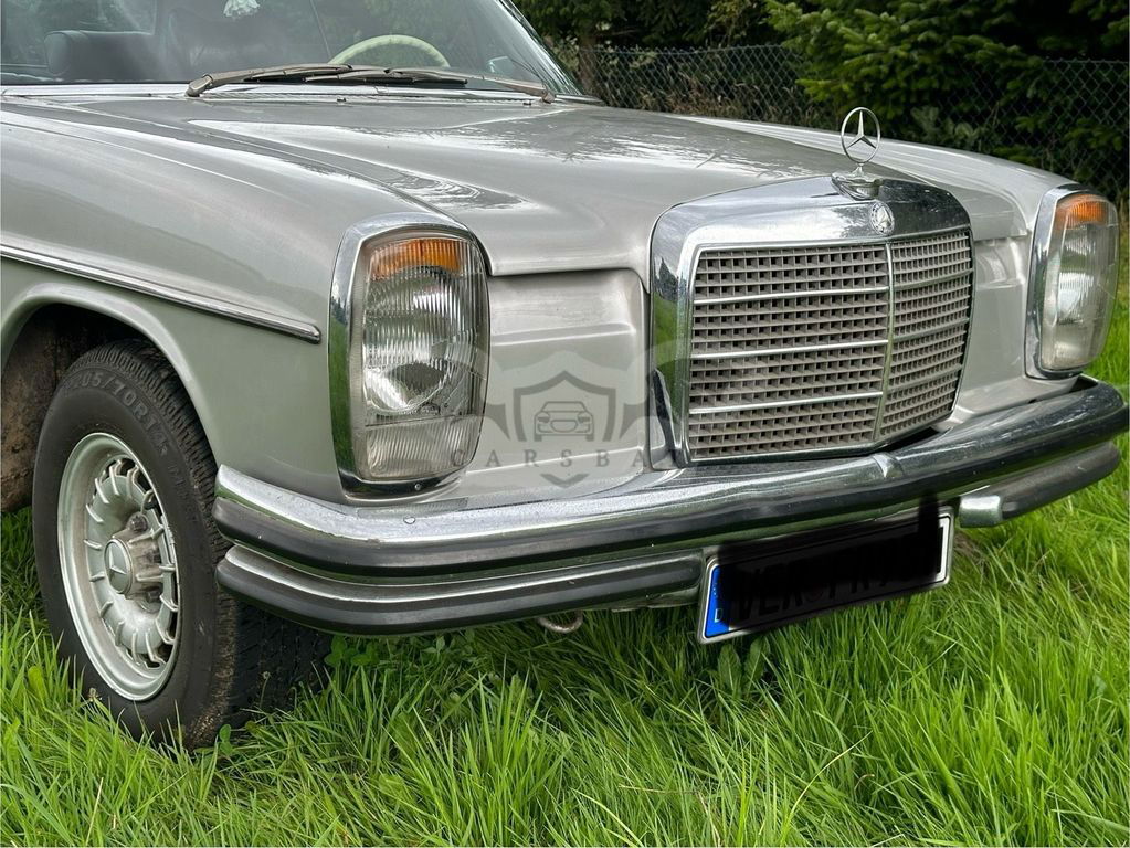 Mercedes-Benz 250 1971