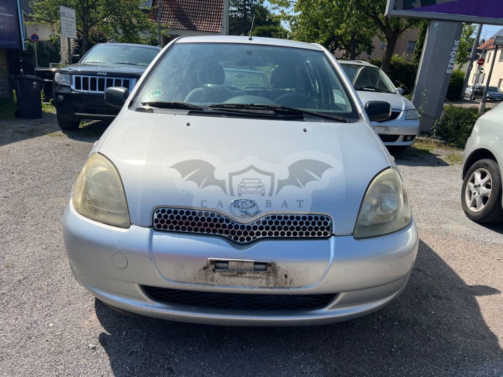 Toyota Yaris 1999