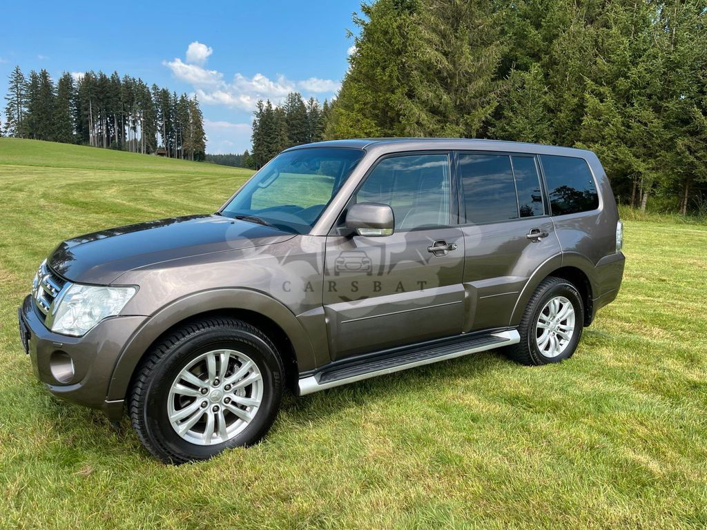 Mitsubishi Pajero 2011