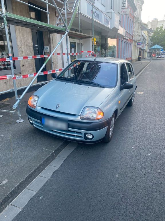 Renault Clio 1999