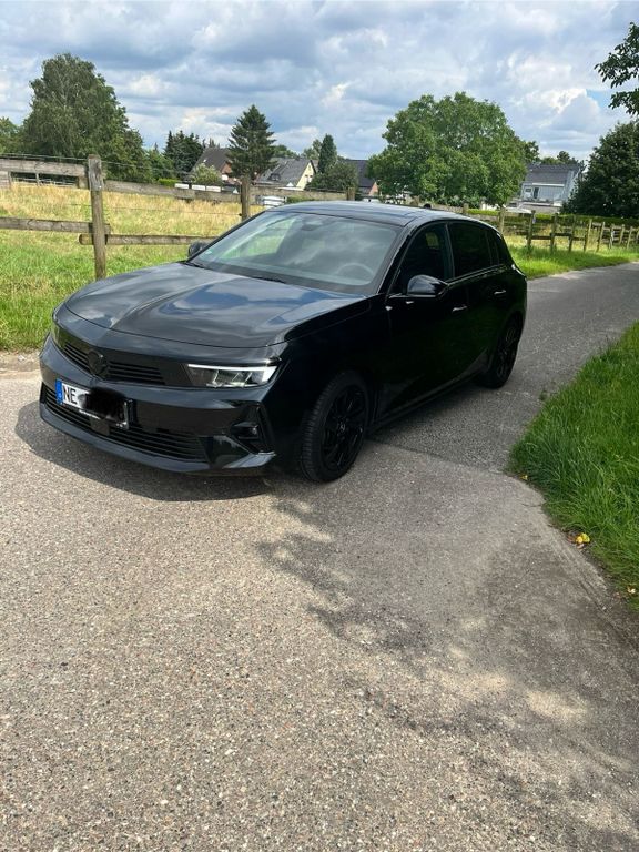 Opel Astra 2022