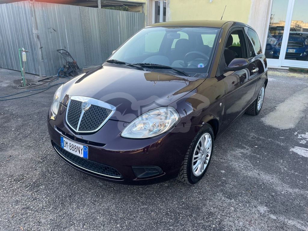 Lancia Ypsilon 2008