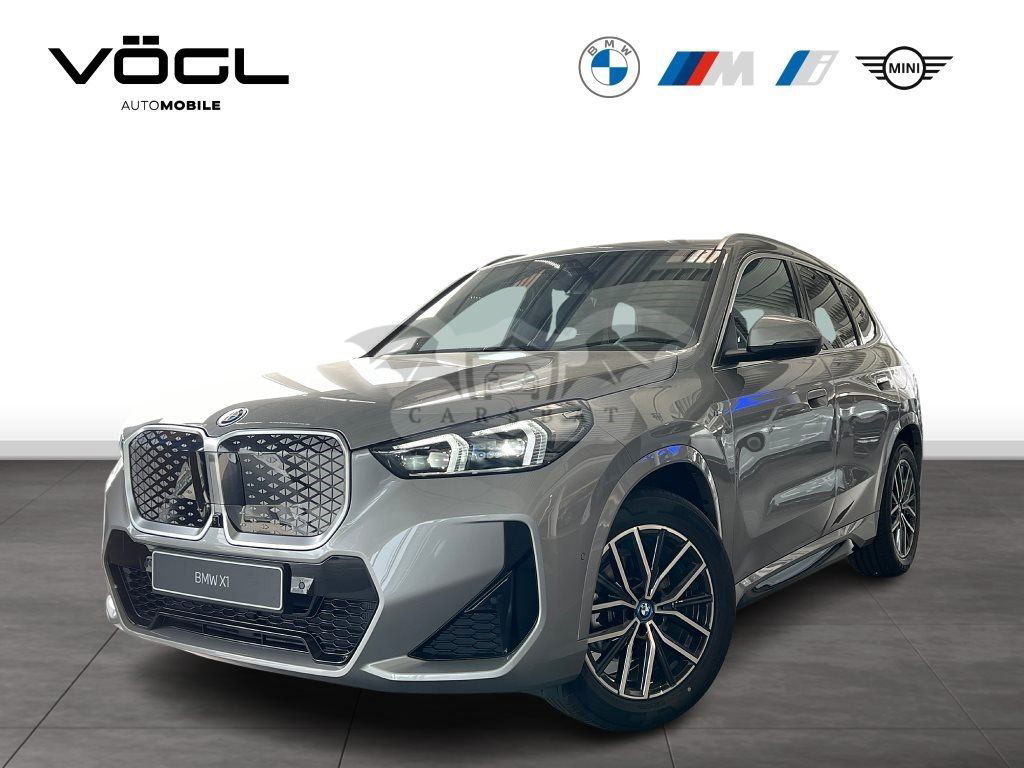 BMW iX1 2024