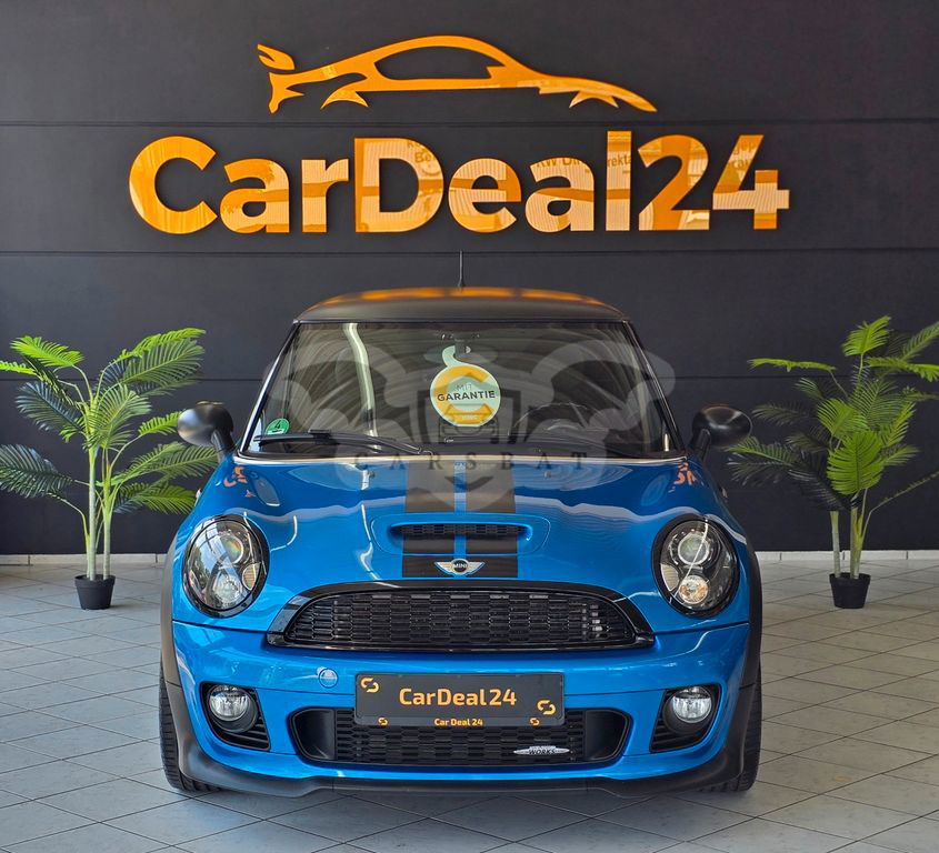 Mini John Cooper Works 2011
