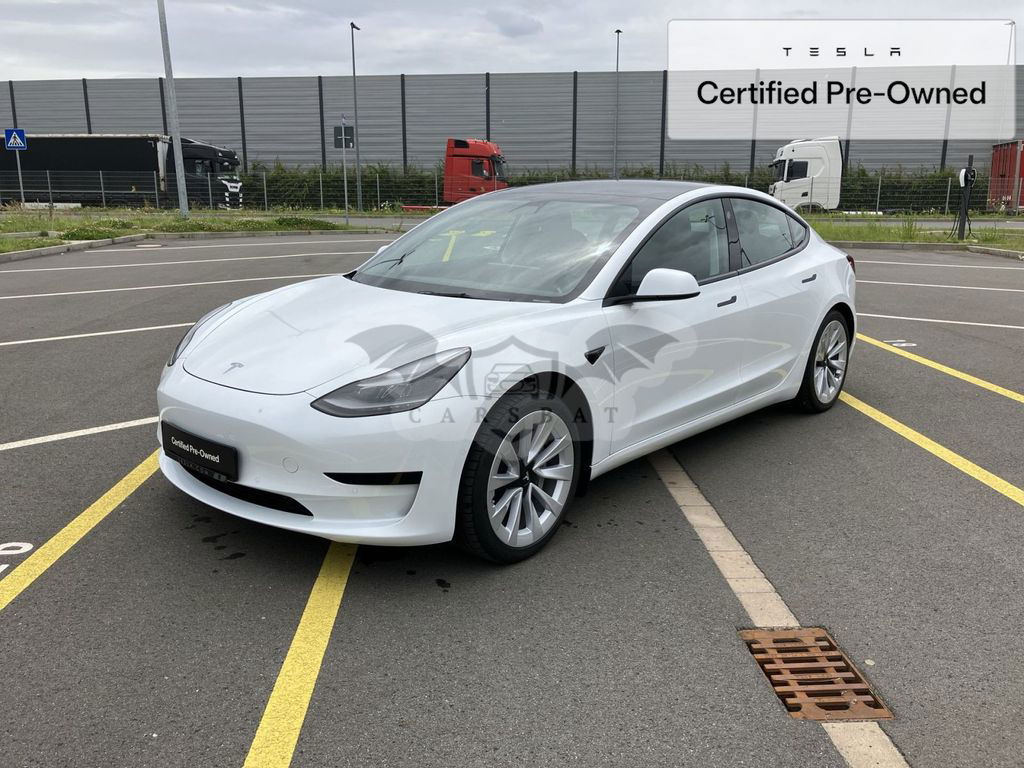 Tesla Model 3 2021