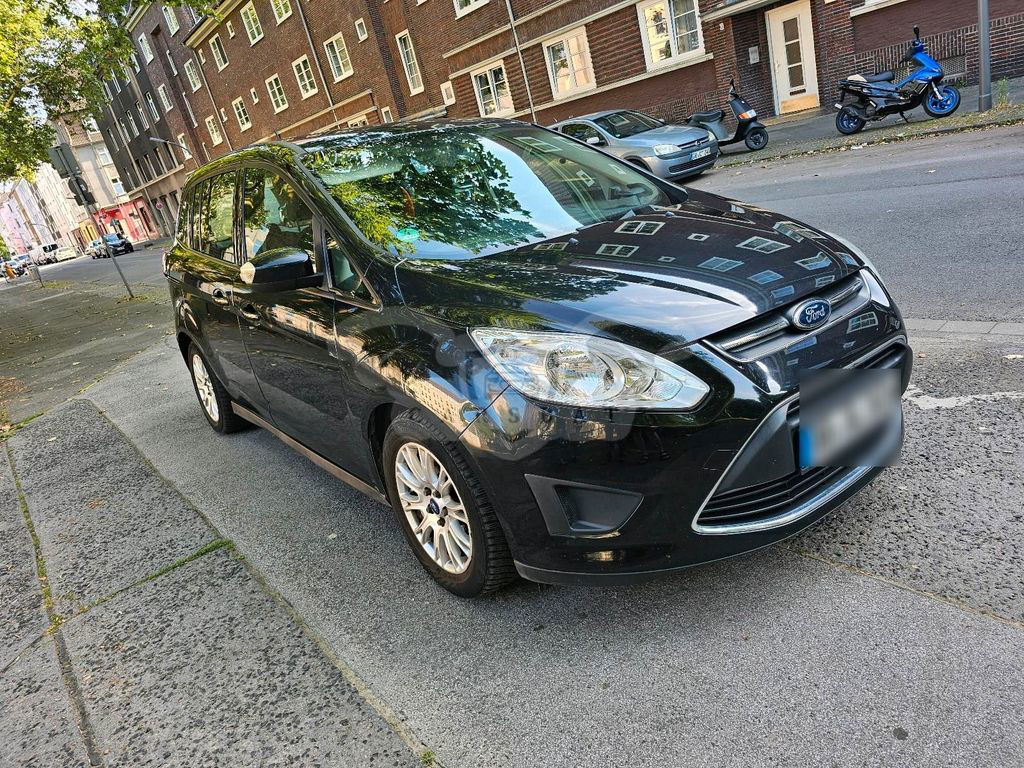 Ford Grand C-Max 2011