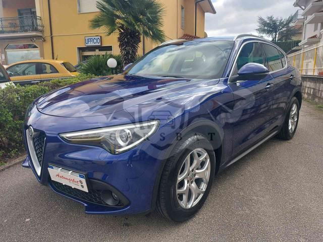 Alfa Romeo Stelvio 2021