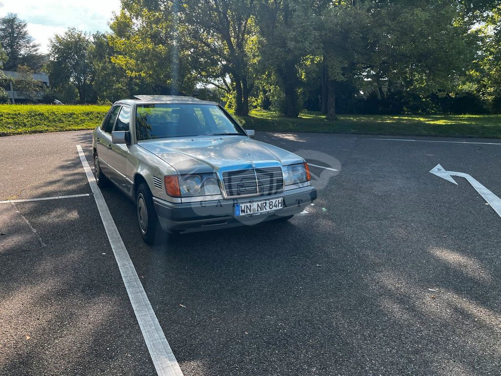 Mercedes-Benz 250 1989