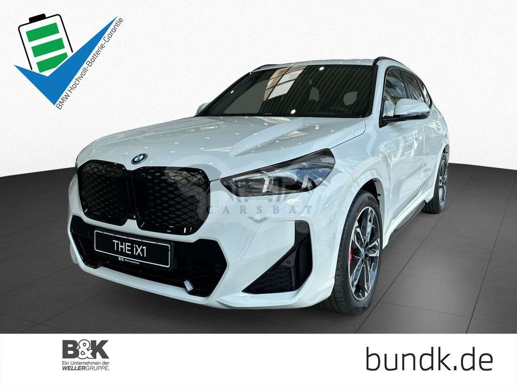 BMW iX1 2024