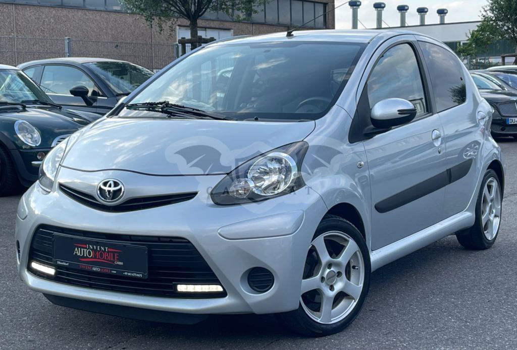 Toyota Aygo X 2012