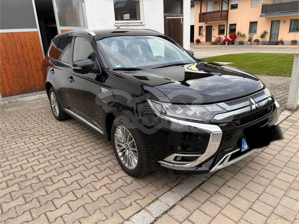 Mitsubishi Outlander 2021
