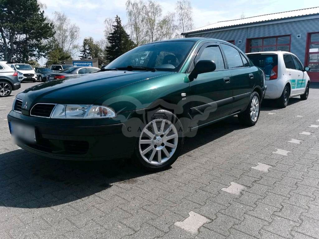 Mitsubishi Carisma 2000