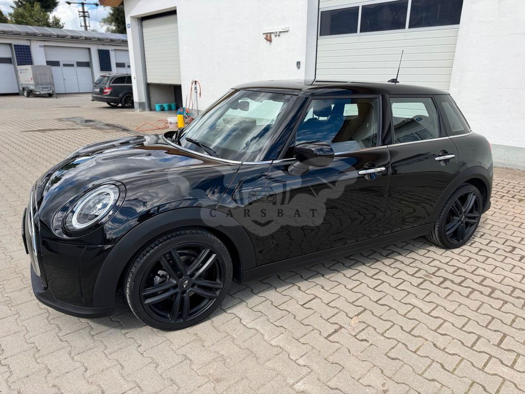 Mini One 2021