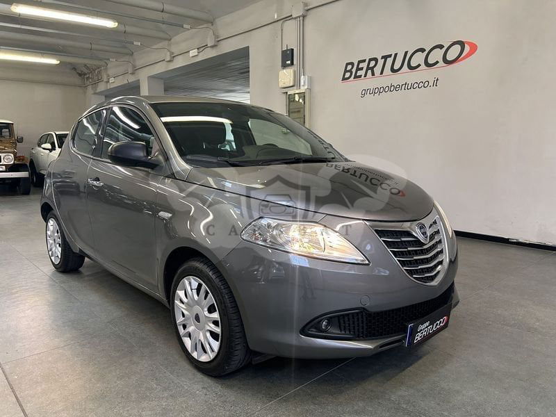 Lancia Ypsilon 2016