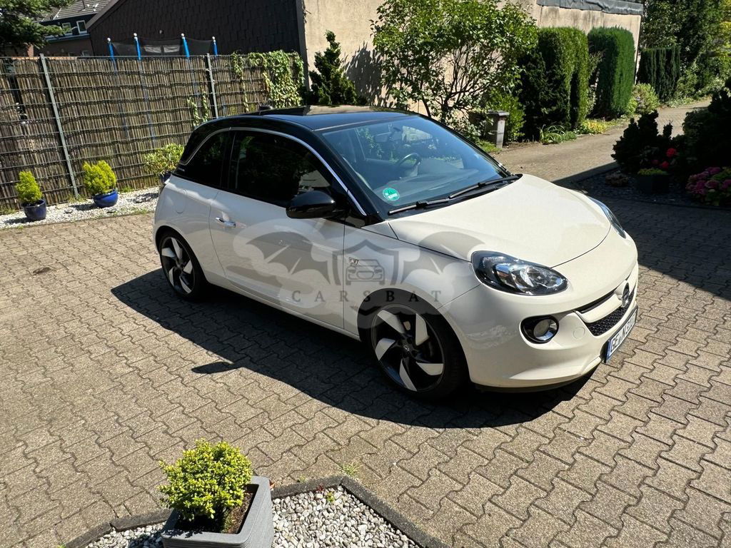 Opel Adam 2016