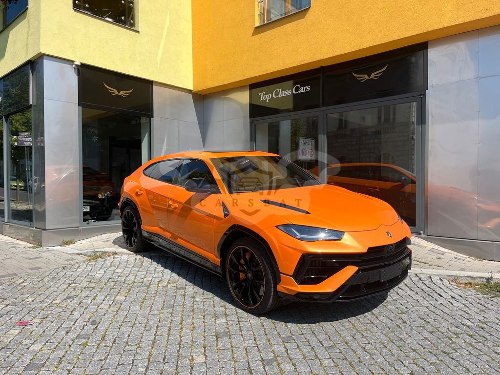 Lamborghini Urus 2024