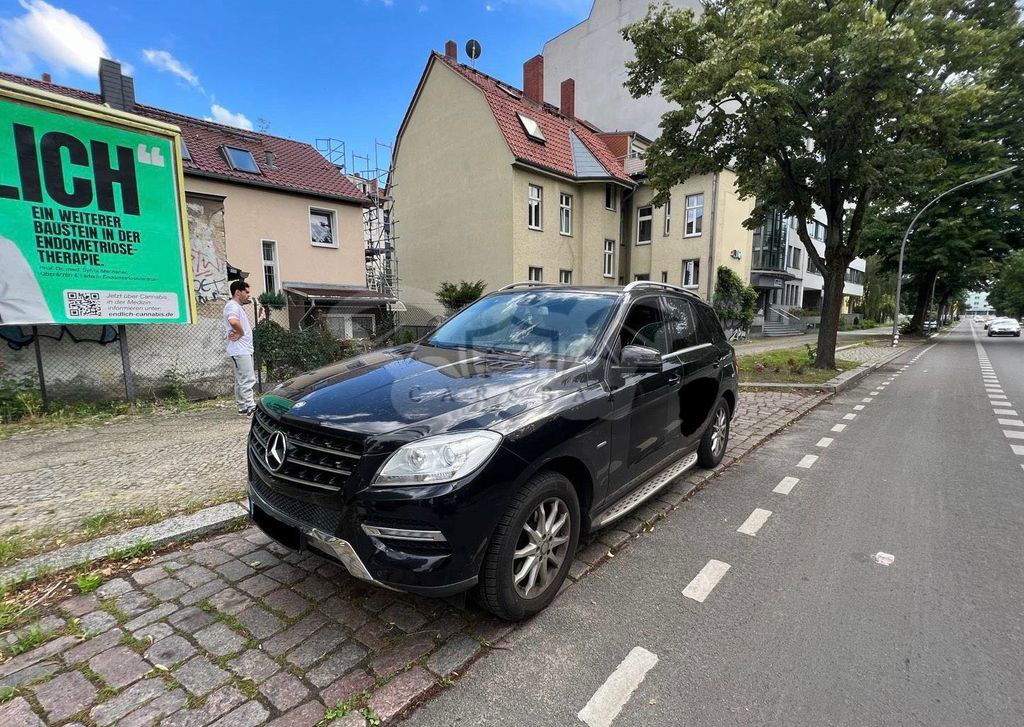 Mercedes-Benz 350 2012