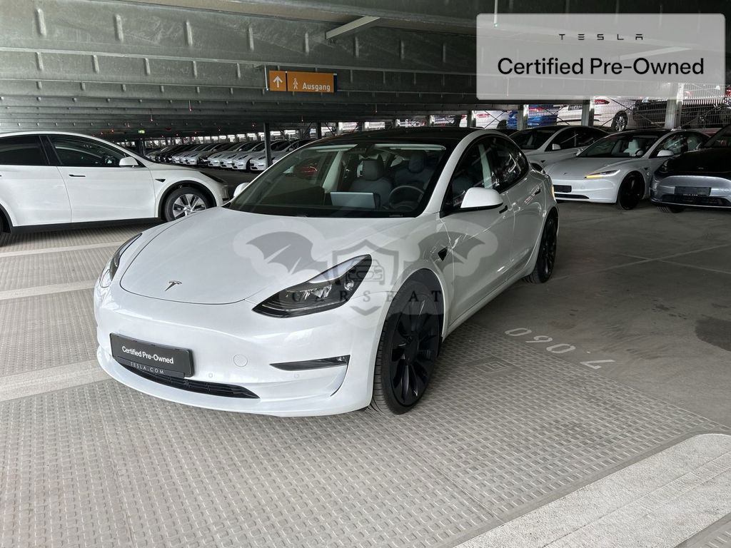 Tesla Model 3 2021