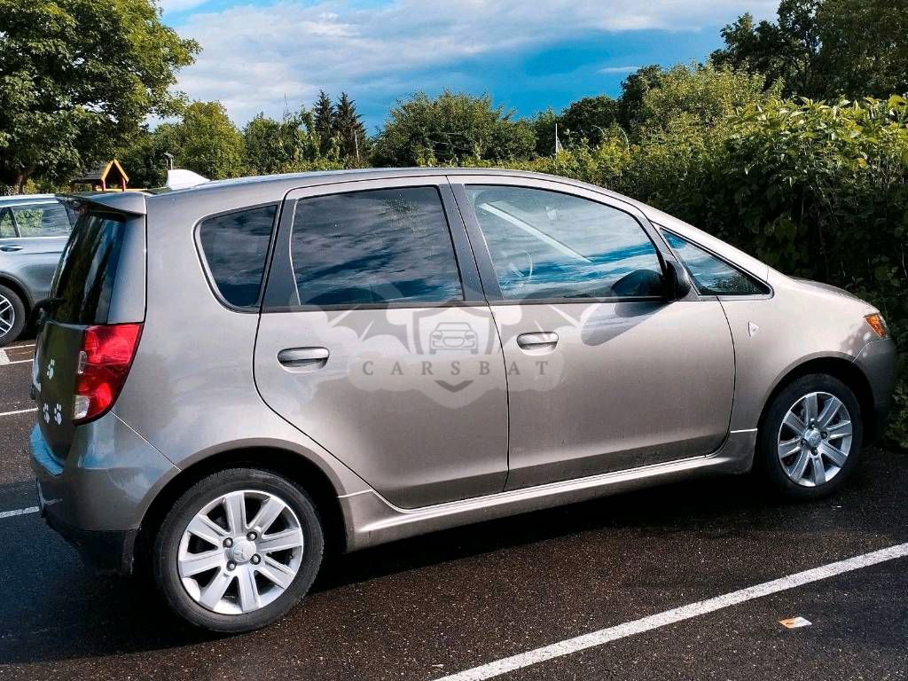 Mitsubishi Colt 2010