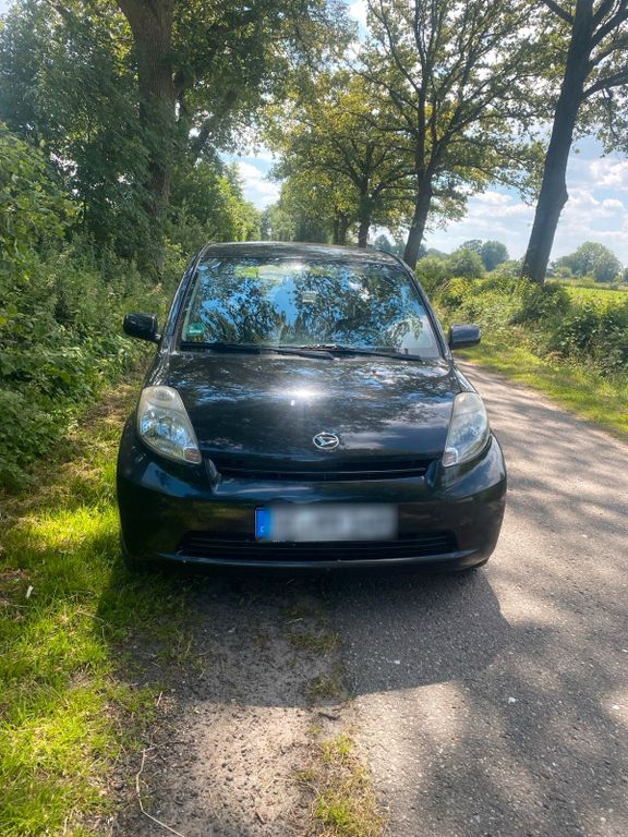 Daihatsu Sirion 2005
