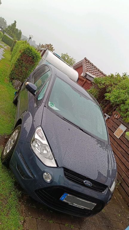 Ford S-Max 2012